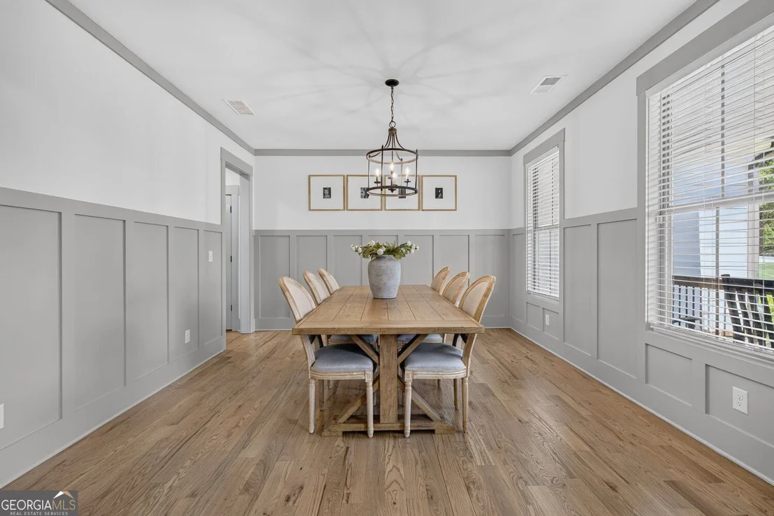 Photo of 417 Fox Valley Drive