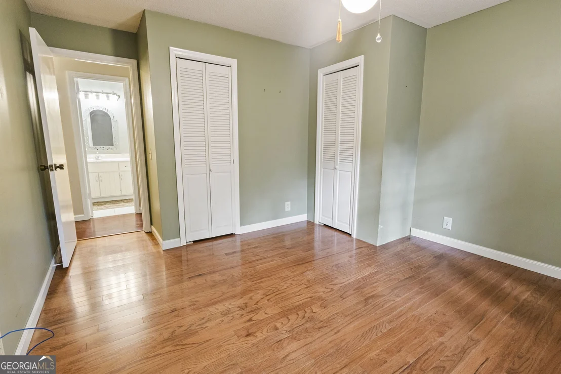 Photo of 82 Walton Way