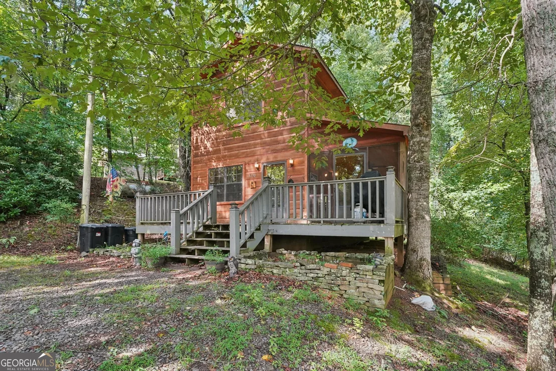Photo of 1130 Sutton Road