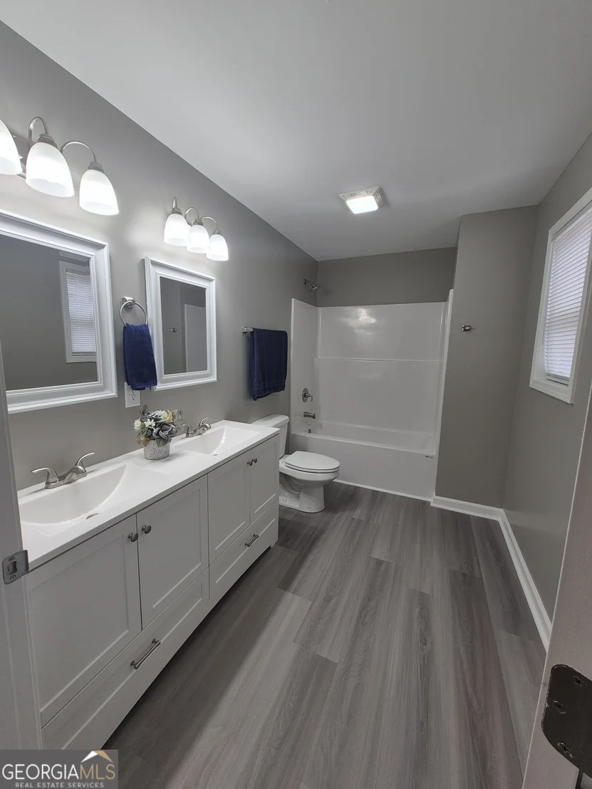 Photo of 31 Charlotte Circle