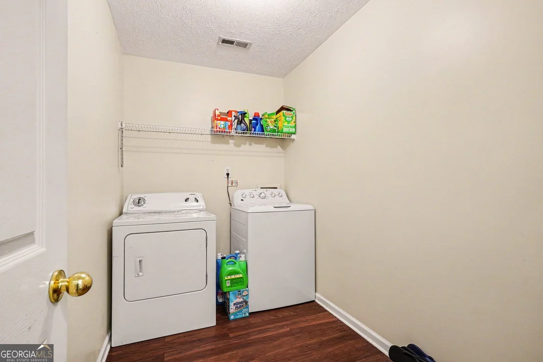 Photo of 973 Arbor Way