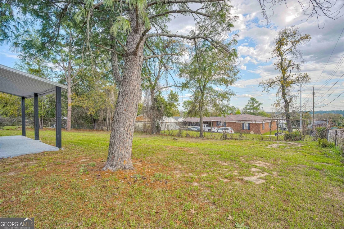 Photo of 2320 Mimosa