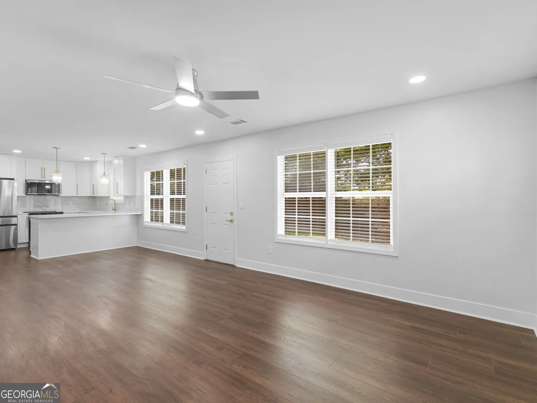 Photo of 493 Cathedral Drive