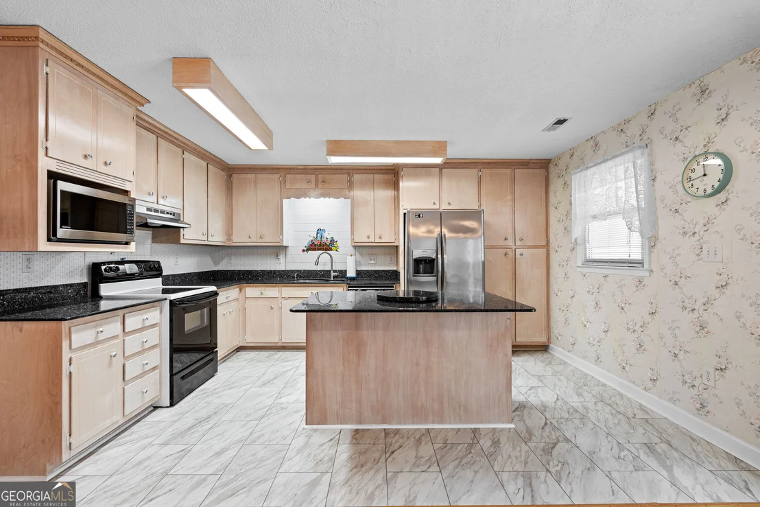 Photo of 423 Woods Road