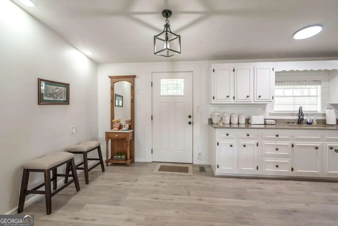 Photo of 1180 Green Briar Drive