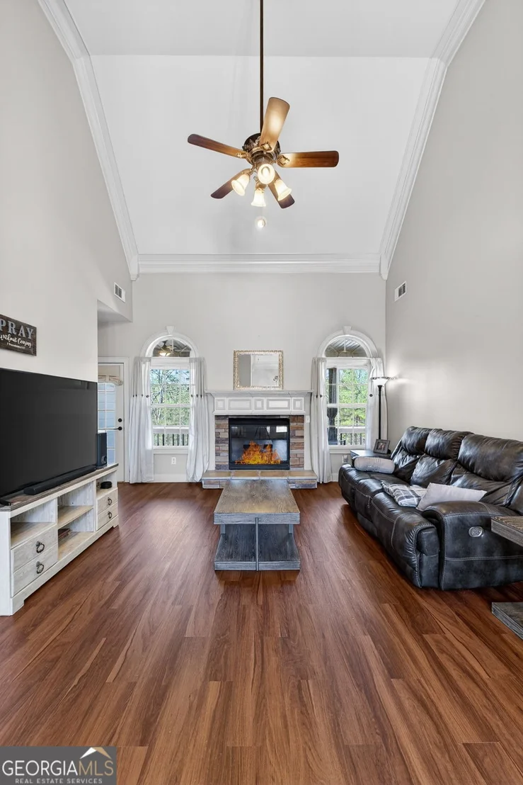 Photo of 32 River Rapids Drive