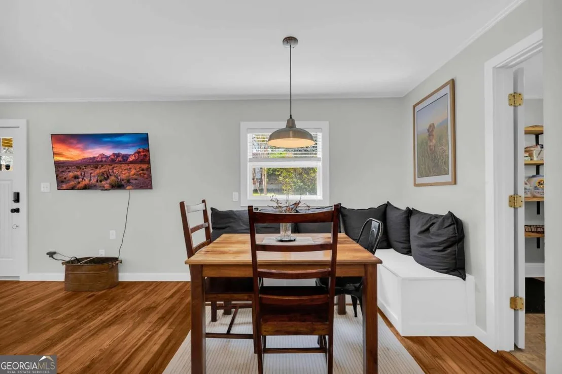 Photo of 330 Pine Needle Road