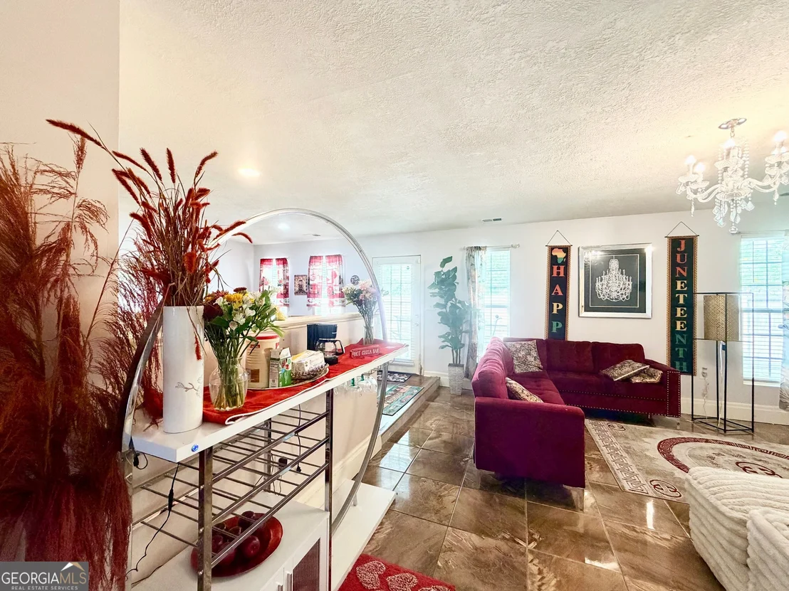 Photo of 7187 Walton Hill