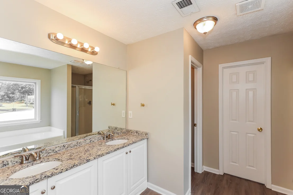 Photo of 8931 Crestview Circle