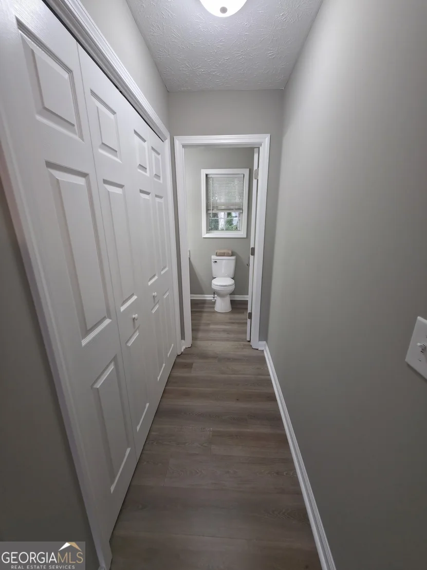 Photo of 160 Williamsburg Way