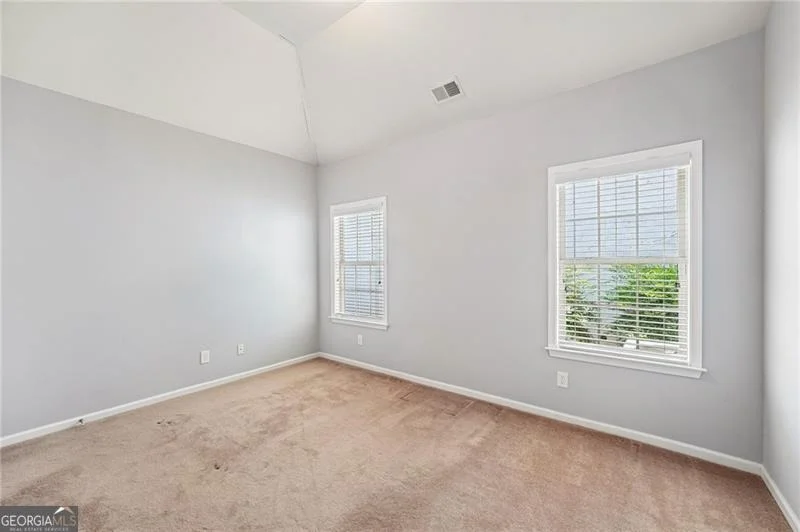 Photo of 204 Oakleaf Drive