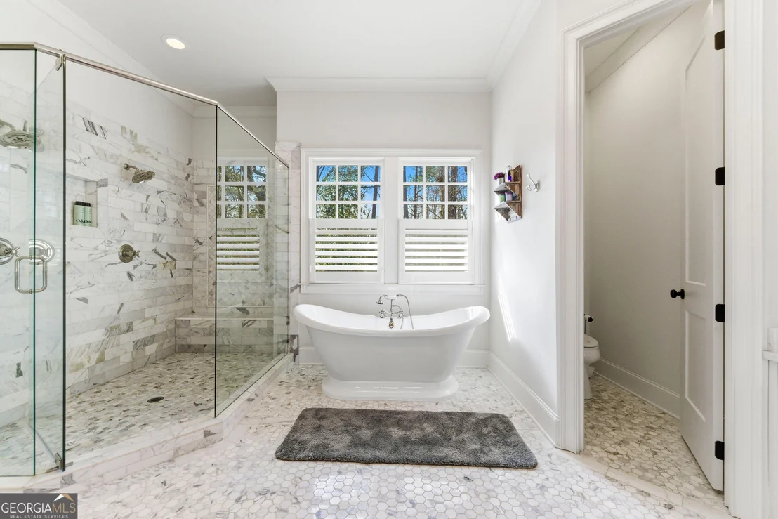 Photo of 1205 Oldfield Road