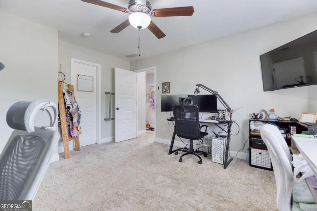 Photo of 1712 Whitlock Lane