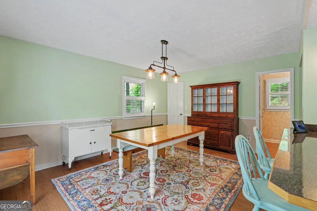 Photo of 854 Saddleback Circle