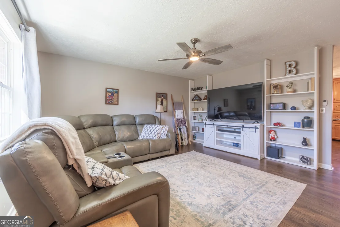 Photo of 5630 County Road 13