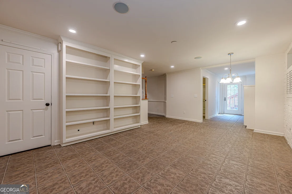 Photo of 6270 Deerwoods Trail
