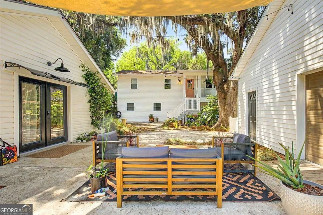 Photo of 210 Battery Way