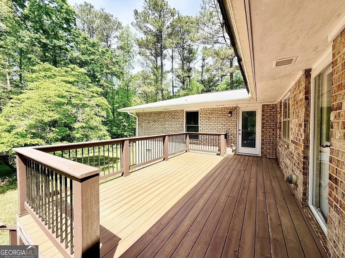 Photo of 345 Elliott Road