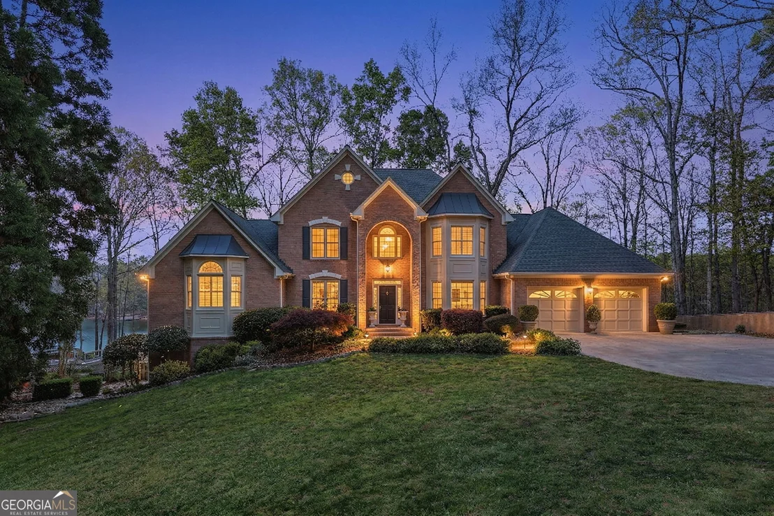 Photo of 3176 Deepwater Drive
