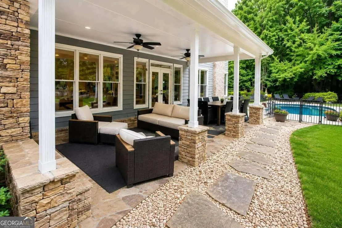 Photo of 3610 Lively Oak Drive