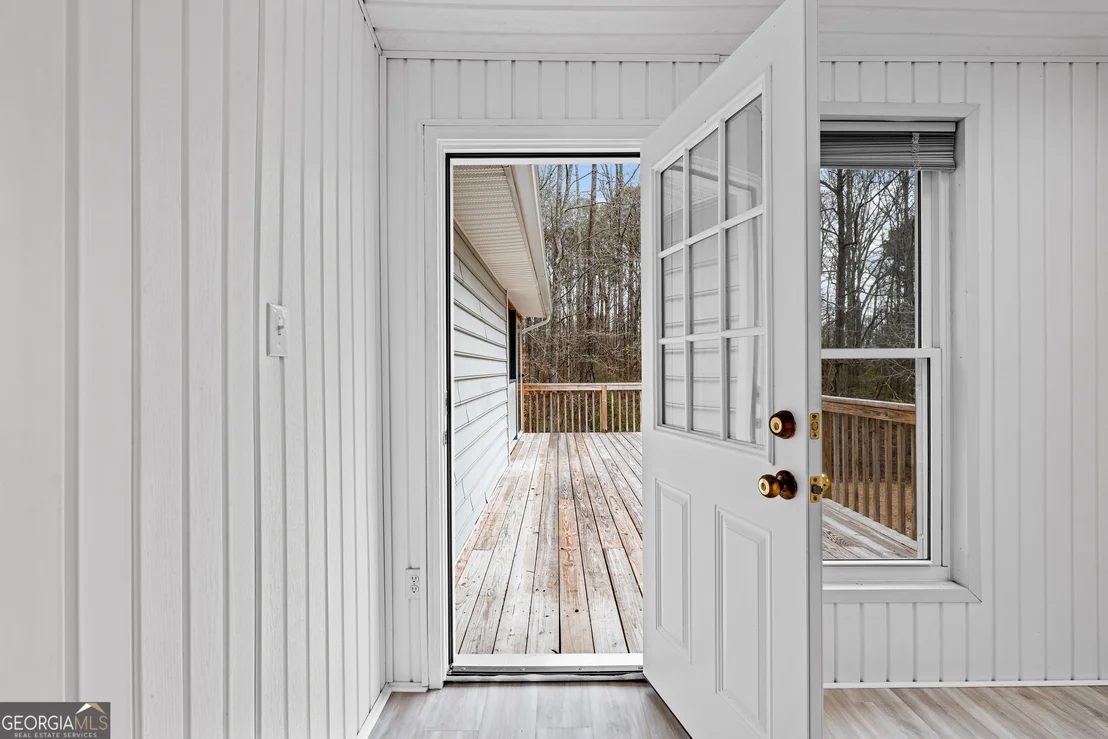 Photo of 423 Woods Road