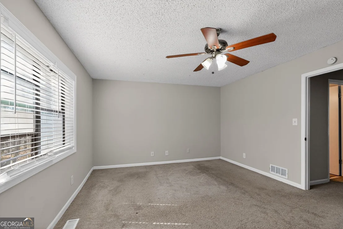 Photo of 879 Lost Creek Circle