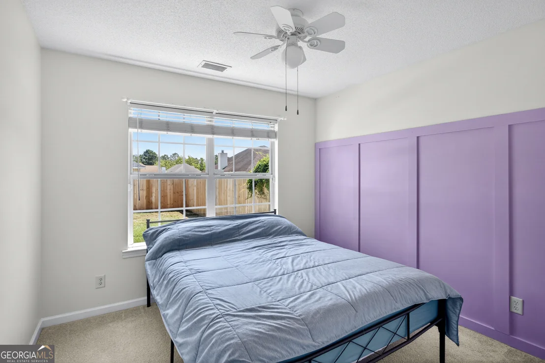 Photo of 104 W Tisbury Lane