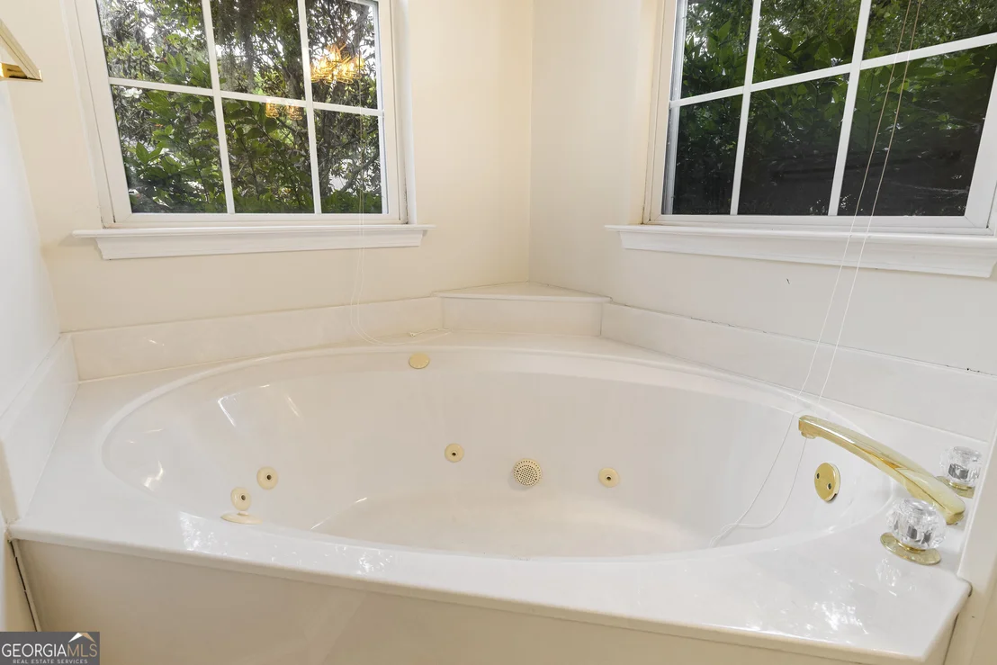 Photo of 205 Meadowlark Circle
