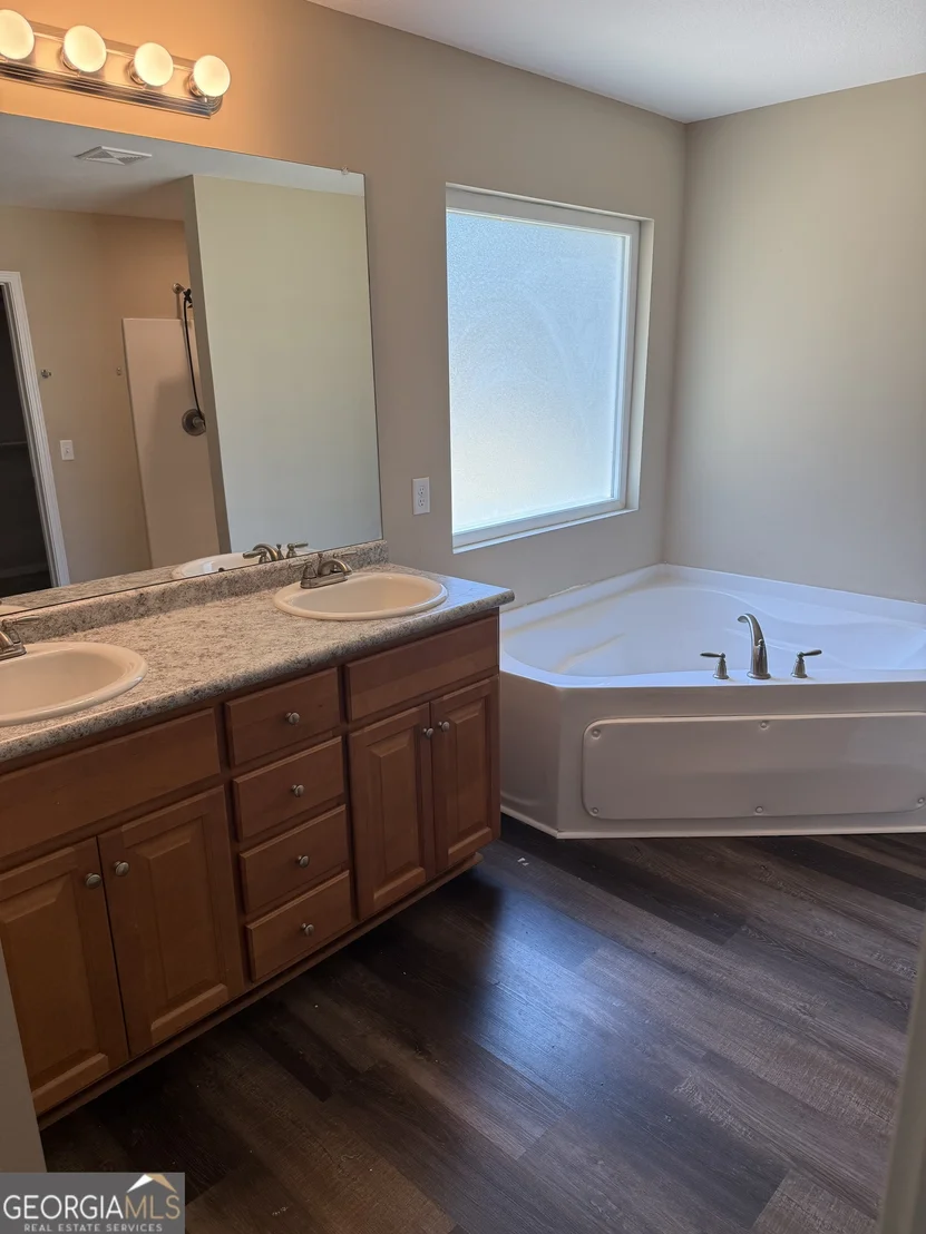 Photo of 403 Wilburn Cr