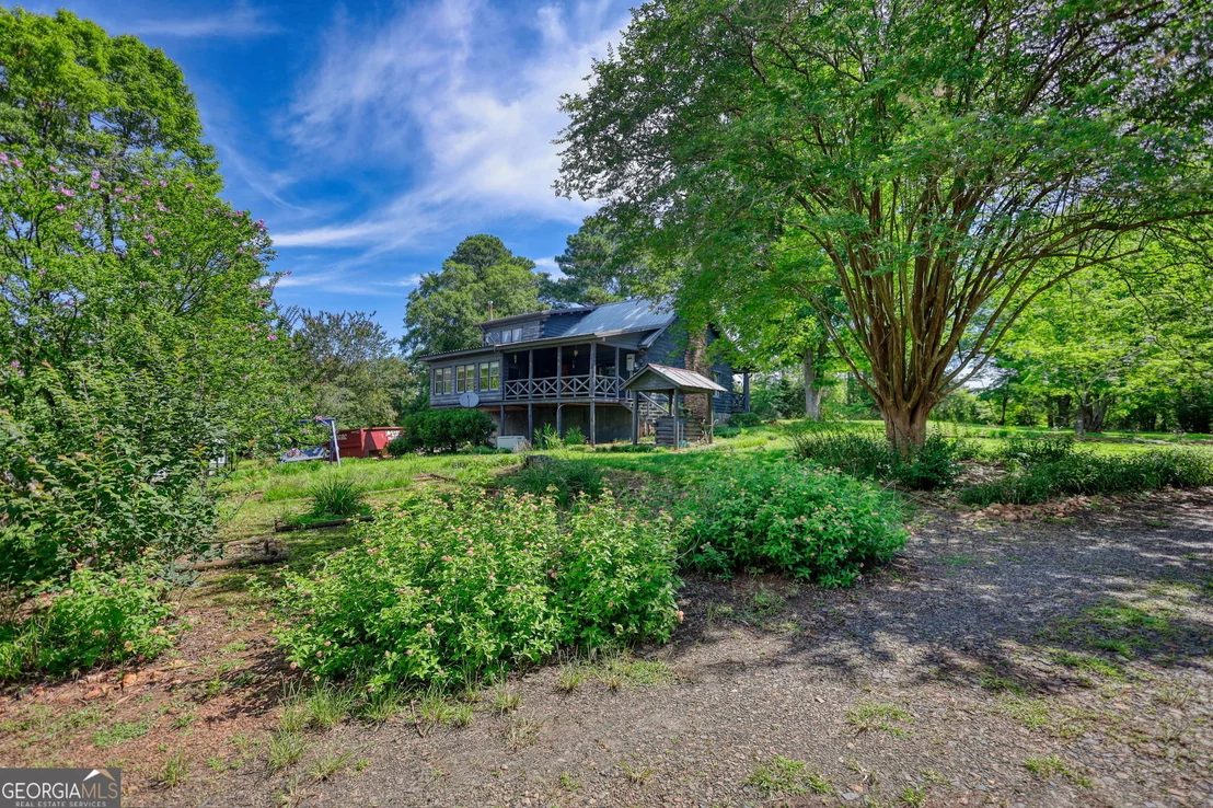 Photo of 2665 Macedonia Road