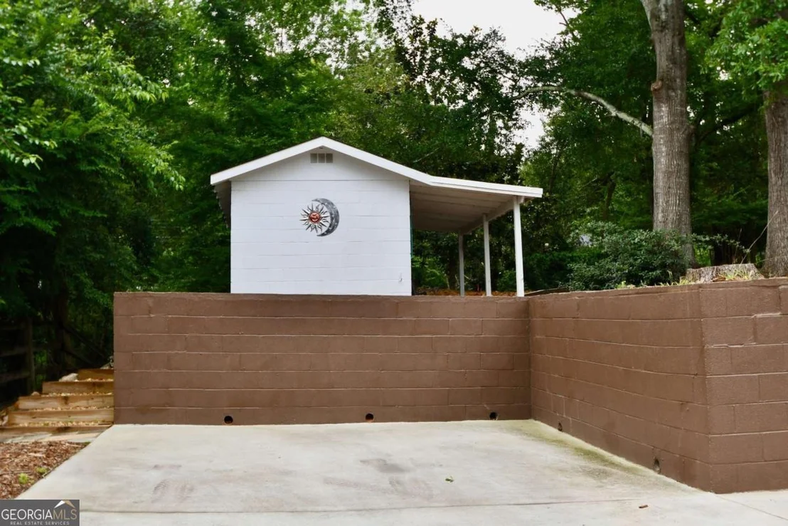 Photo of 280 Valleybrook Drive