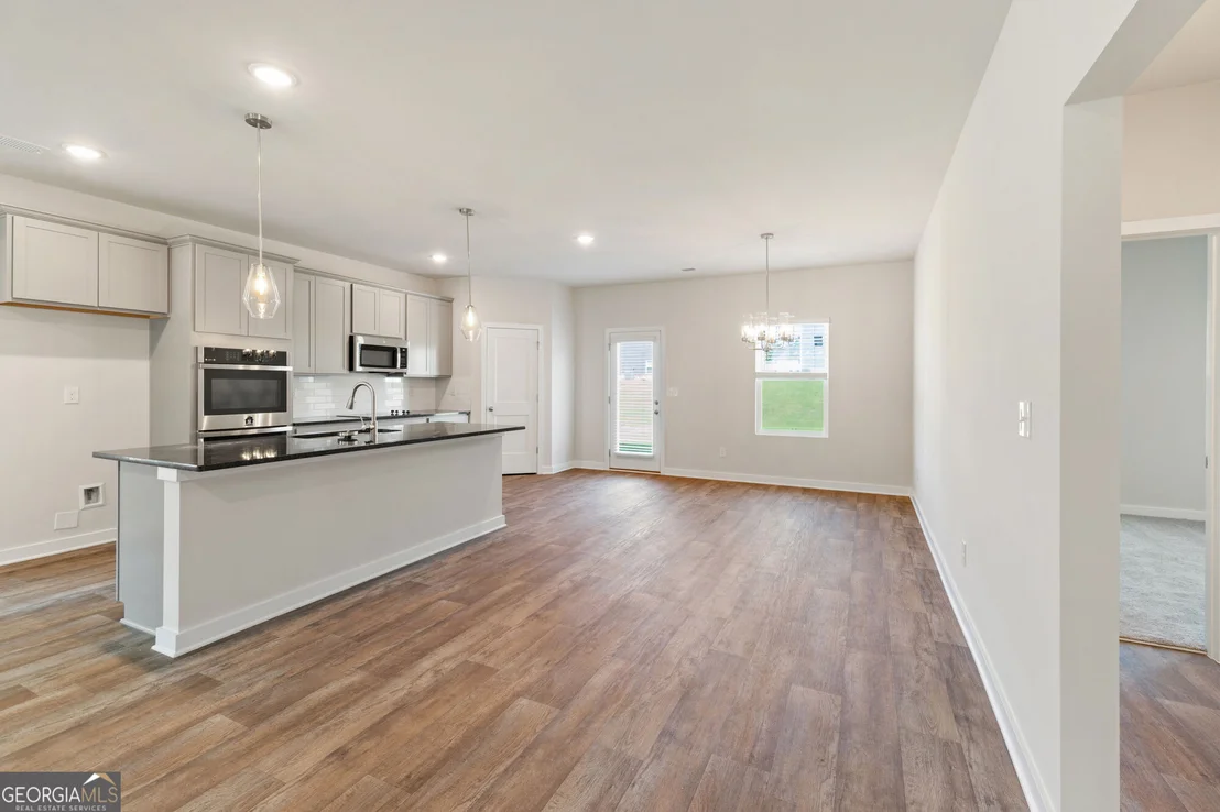 Photo of 199 Crabapple Road