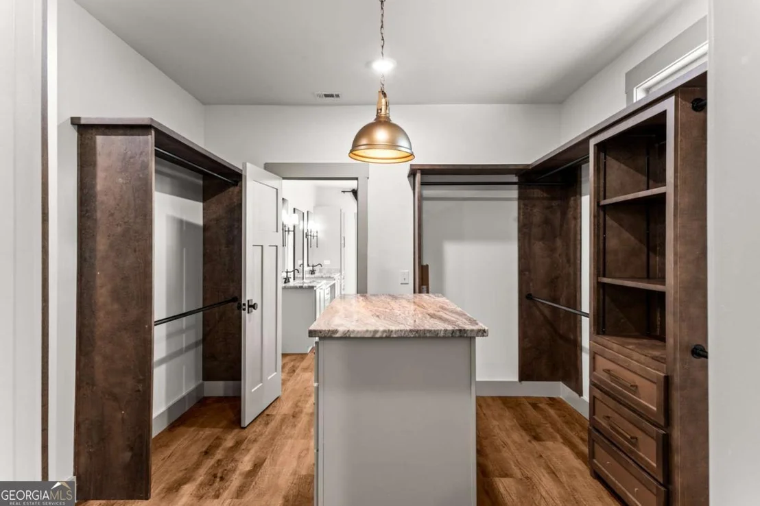 Photo of 3583 Blue Jay Road