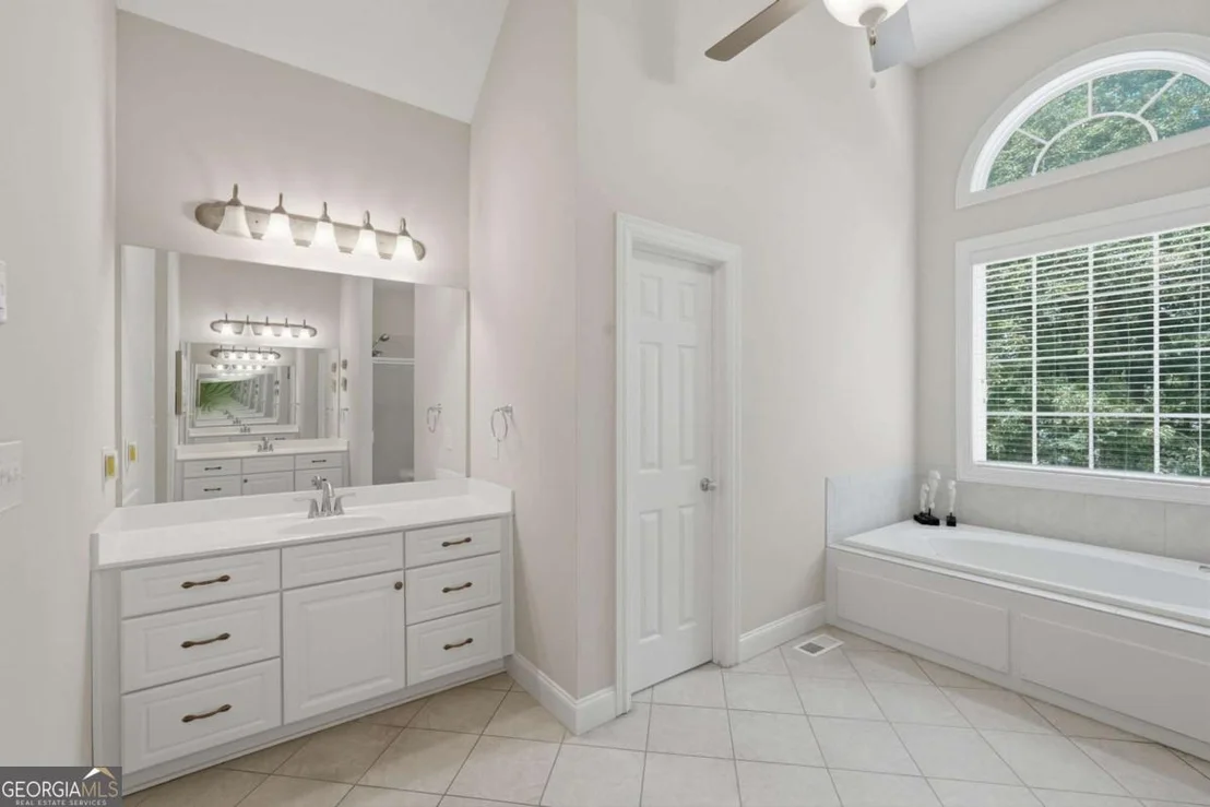 Photo of 139 Montvale Drive