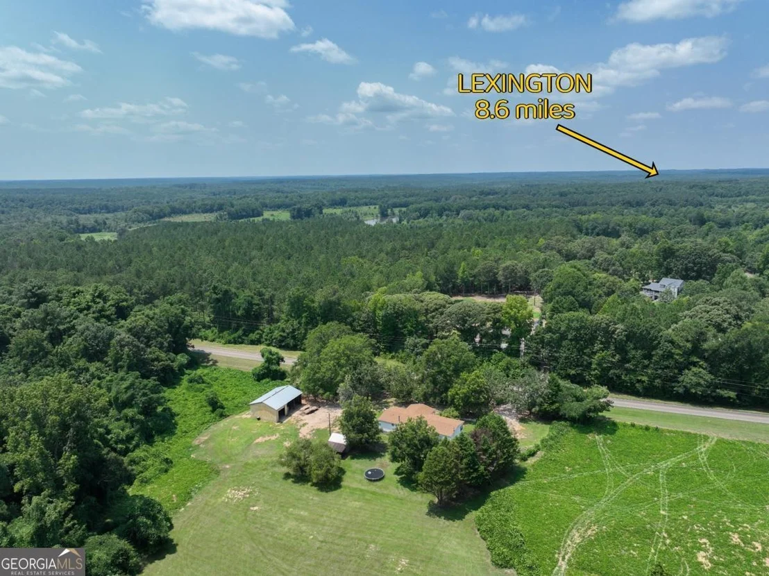 Photo of 3060 Centerville Road