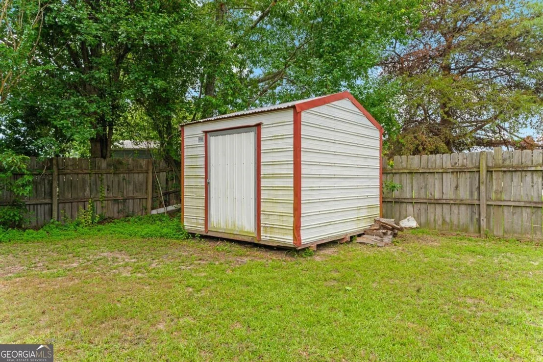 Photo of 100 Live Oak Circle