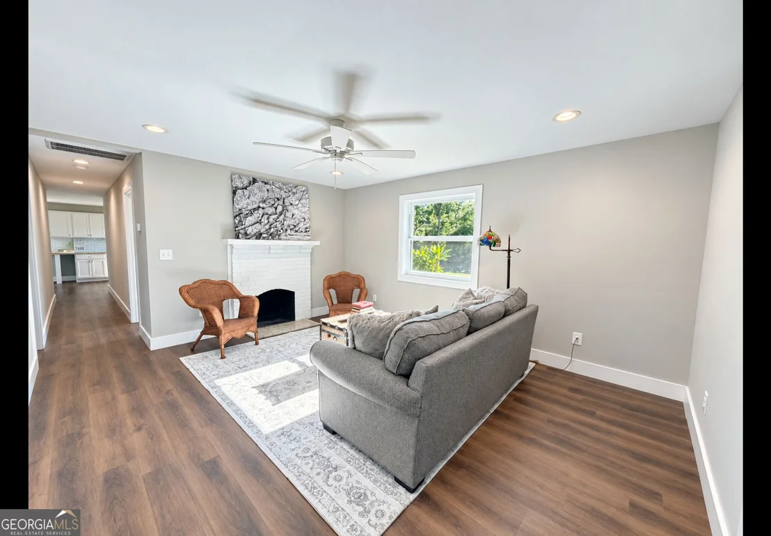 Photo of 152 Eastside Drive