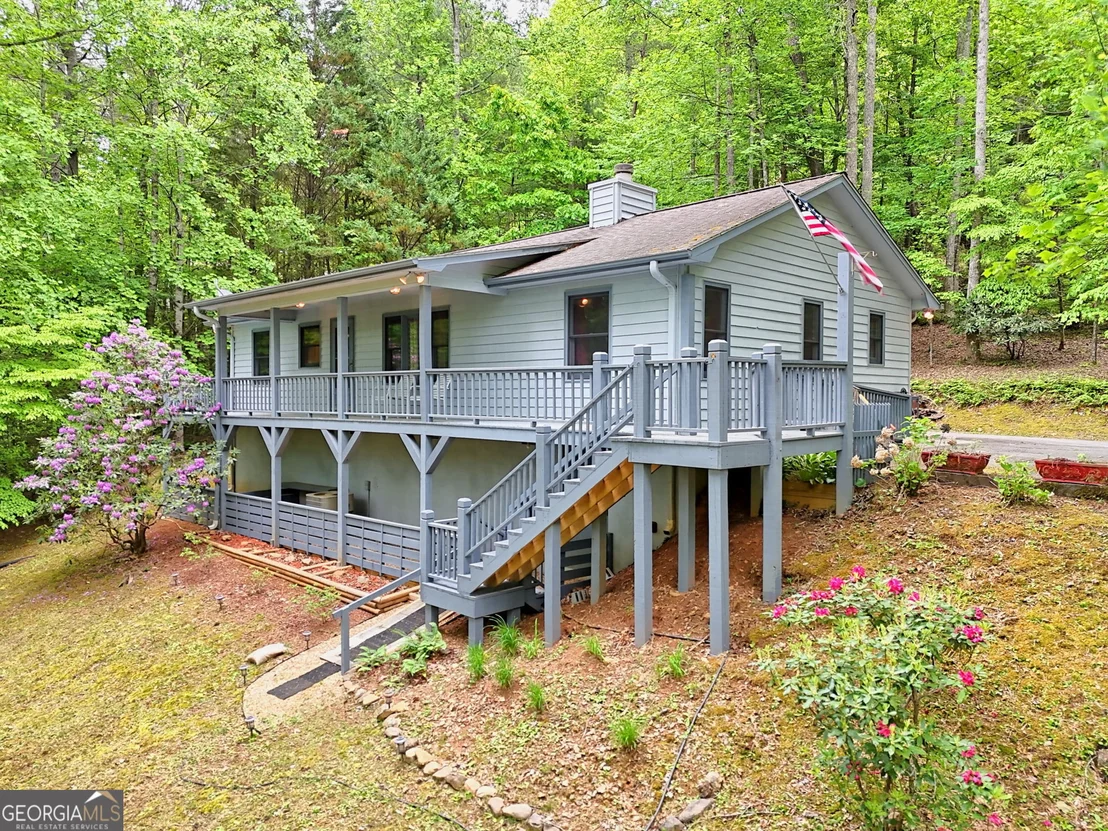 Photo of 325 Walnut Mountain Road