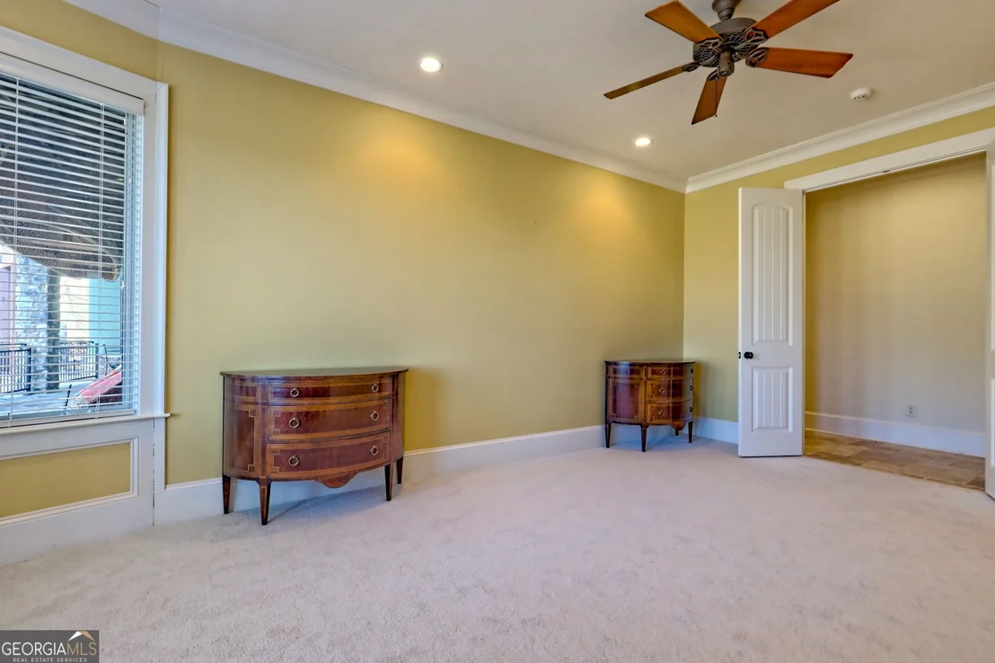 Photo of 689 Waterfall Drive