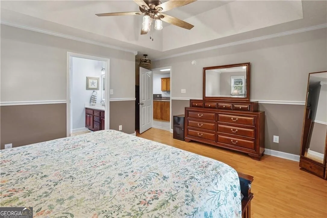 Photo of 3158 Midland Road