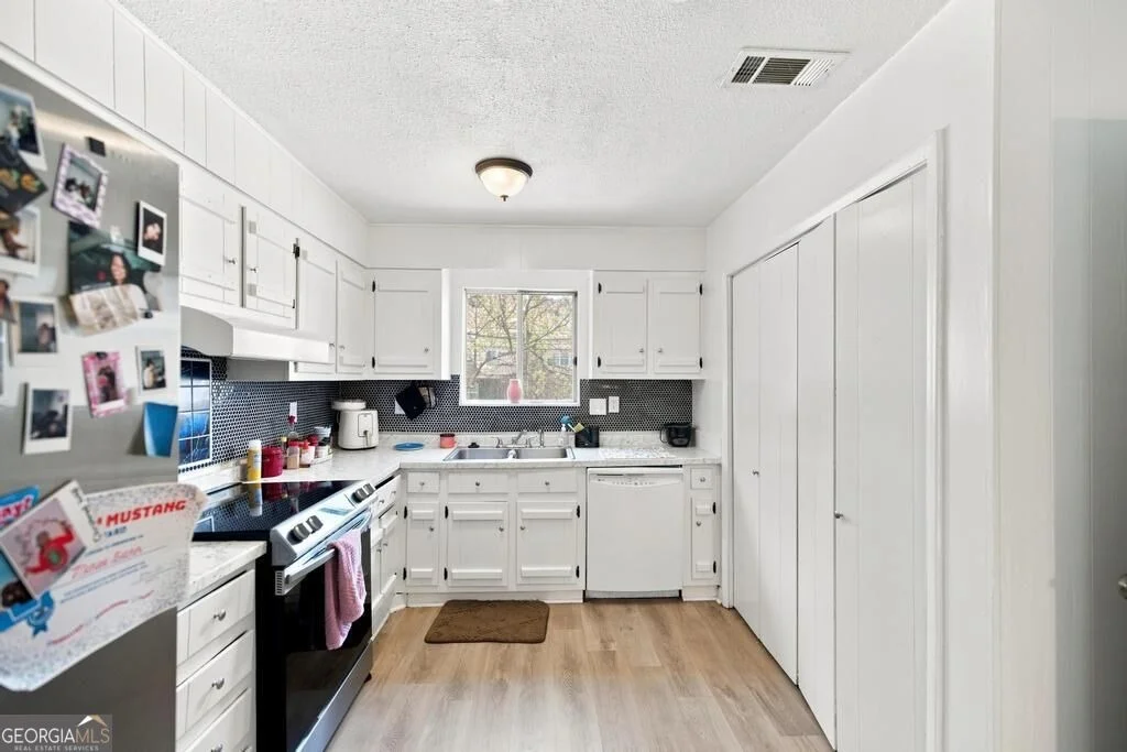 Photo of 104 Fieldstone Road