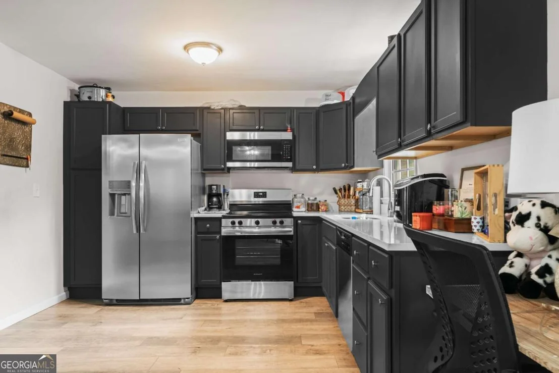 Photo of 112 Greenbriar Drive