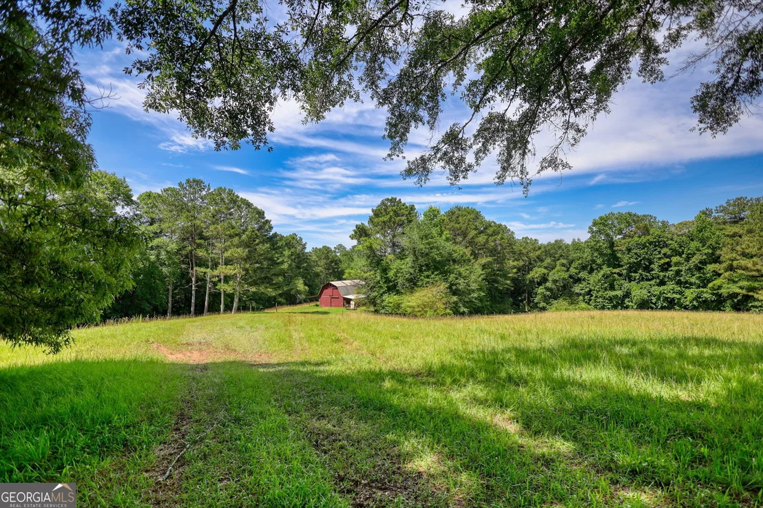 Photo of 2665 Macedonia Road