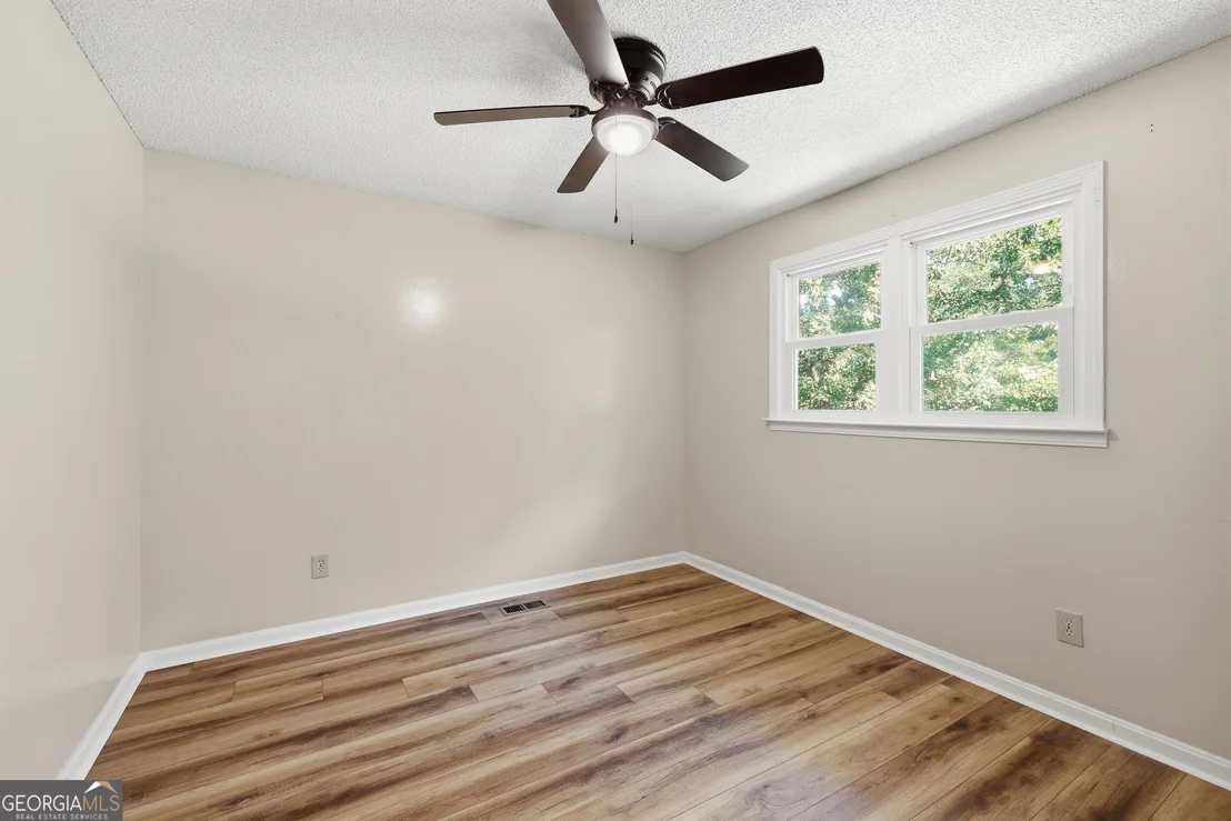 Photo of 6344 Mize Road