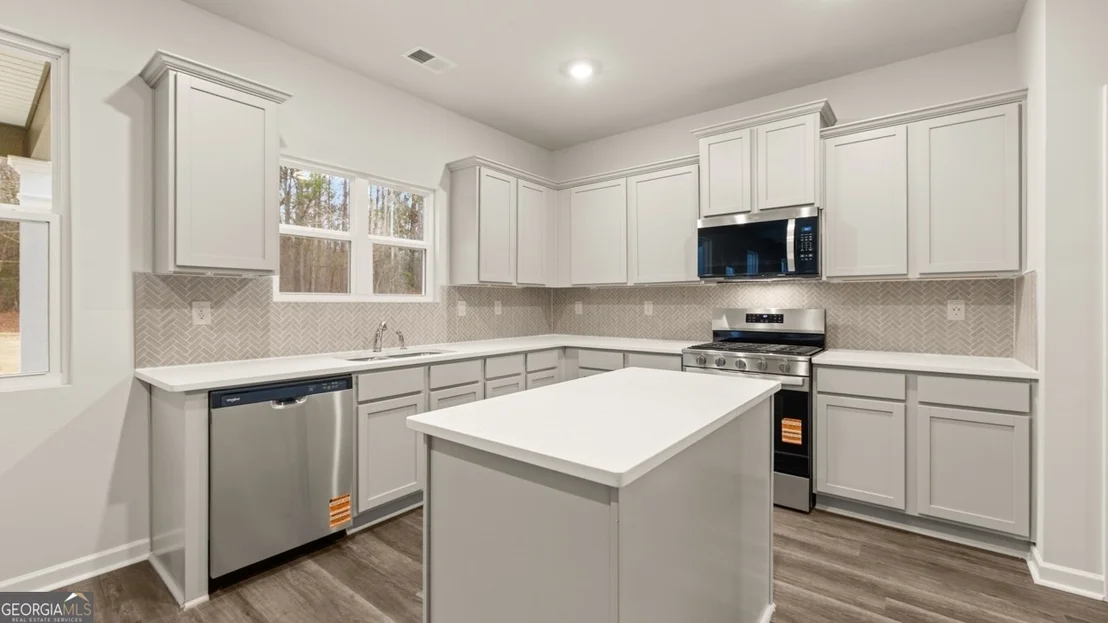 Photo of 159 Defilippe Drive