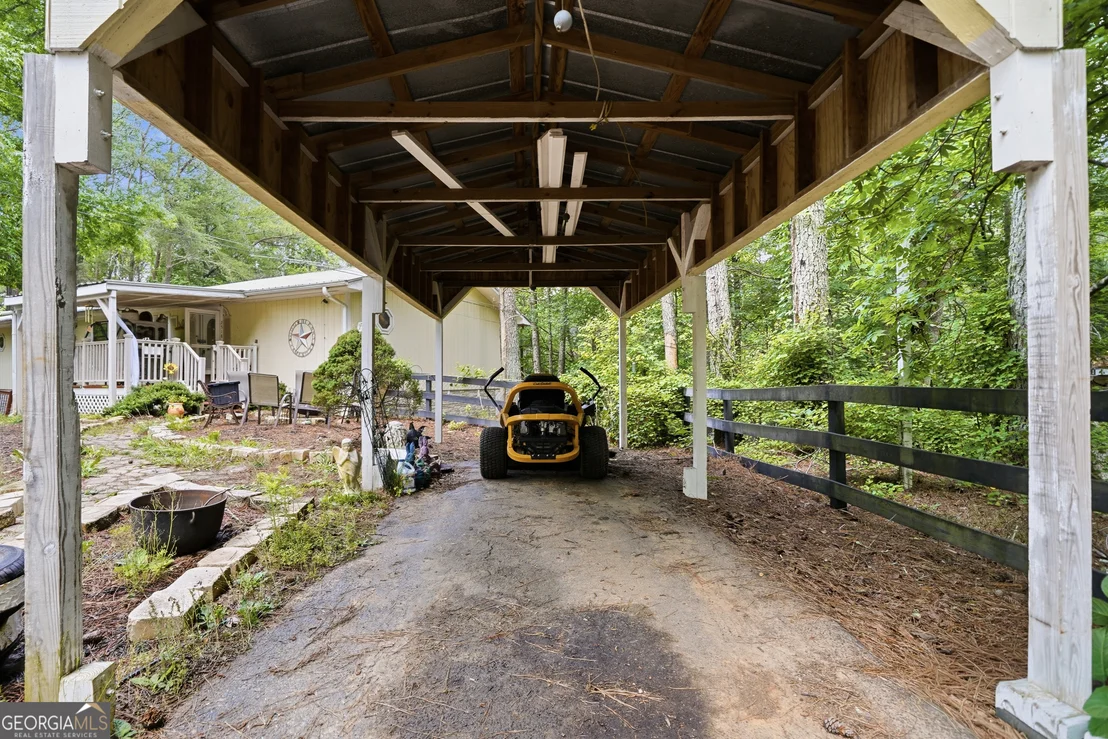 Photo of 2518 Henderson Mountain Road