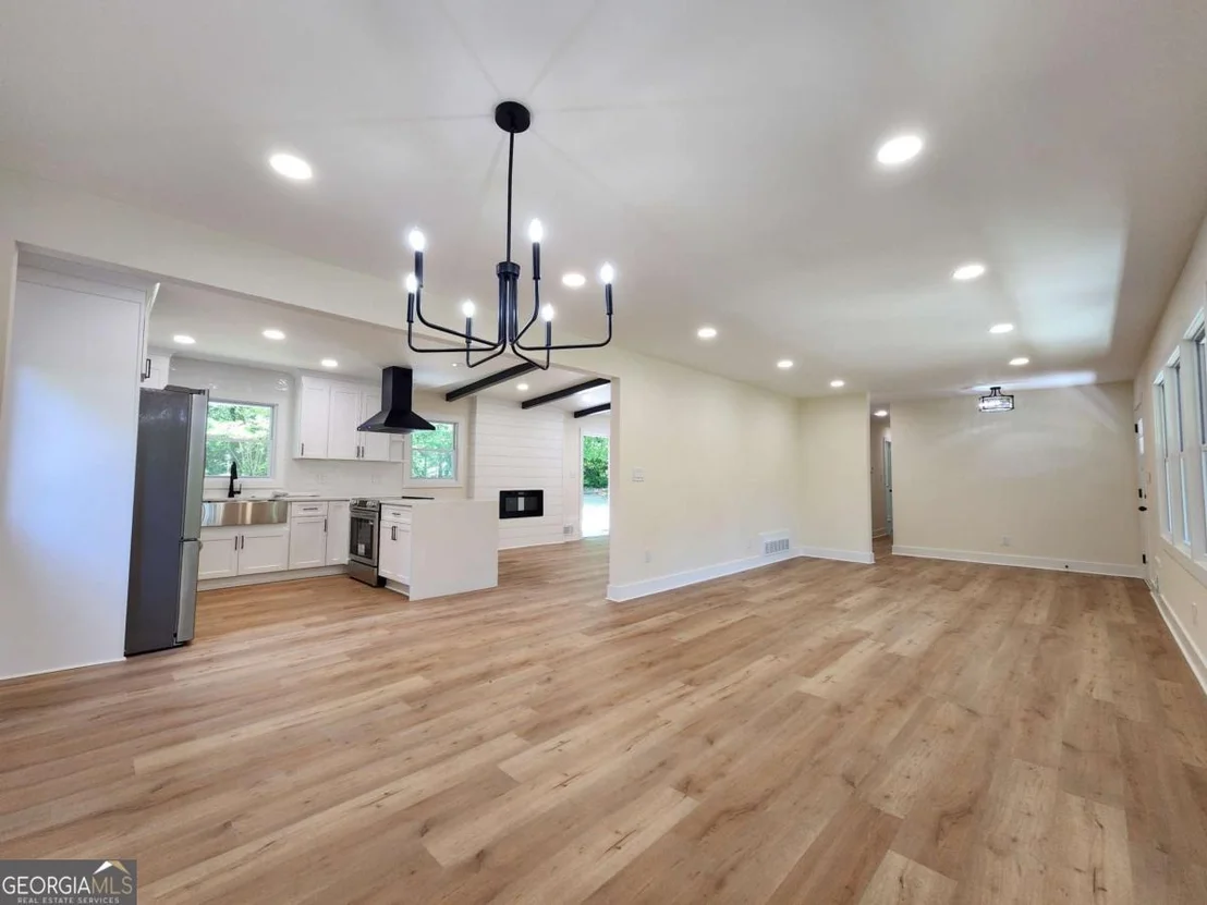 Photo of 2877 Pine Needle Drive