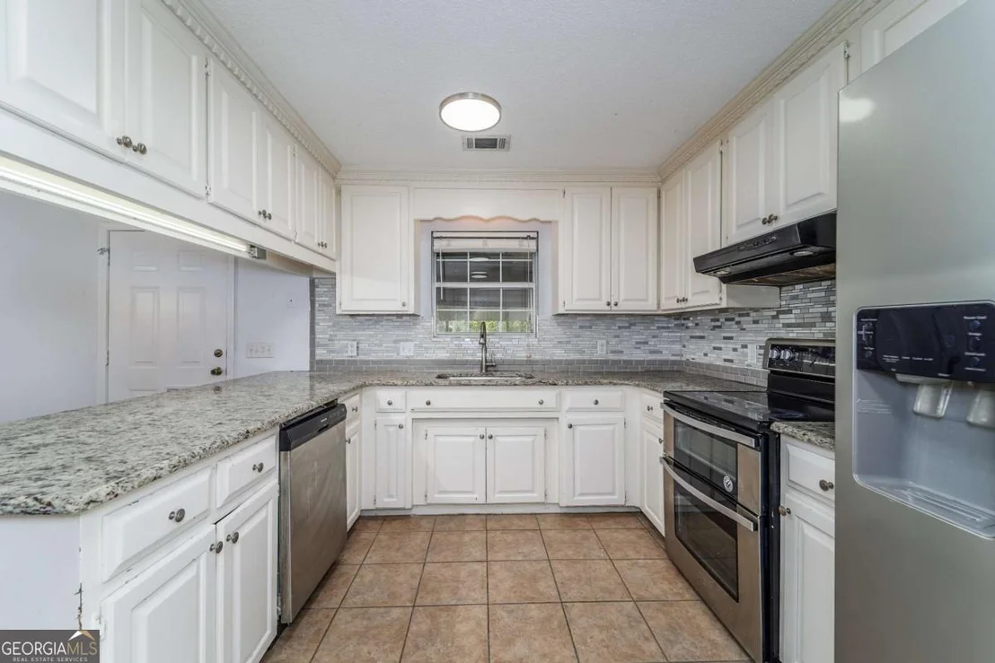 Photo of 301 Ridge Lane