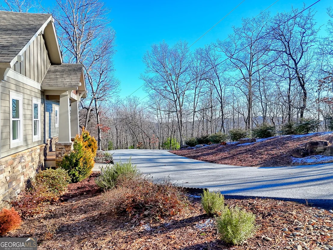 Photo of 916 Arbor Drive