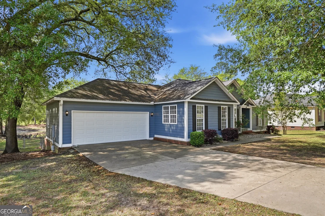 Photo of 209 Long Pine Drive